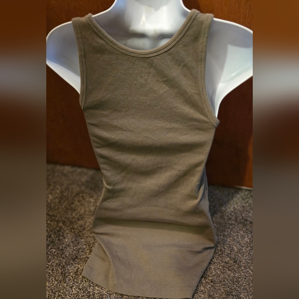 Gap FAVORITE tank top olive green/brown NEW no tags never worn szM - Picture 4 of 5